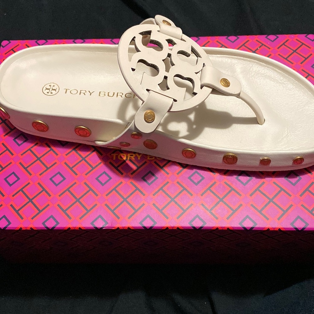 New Miller Cloud Coin Sandal